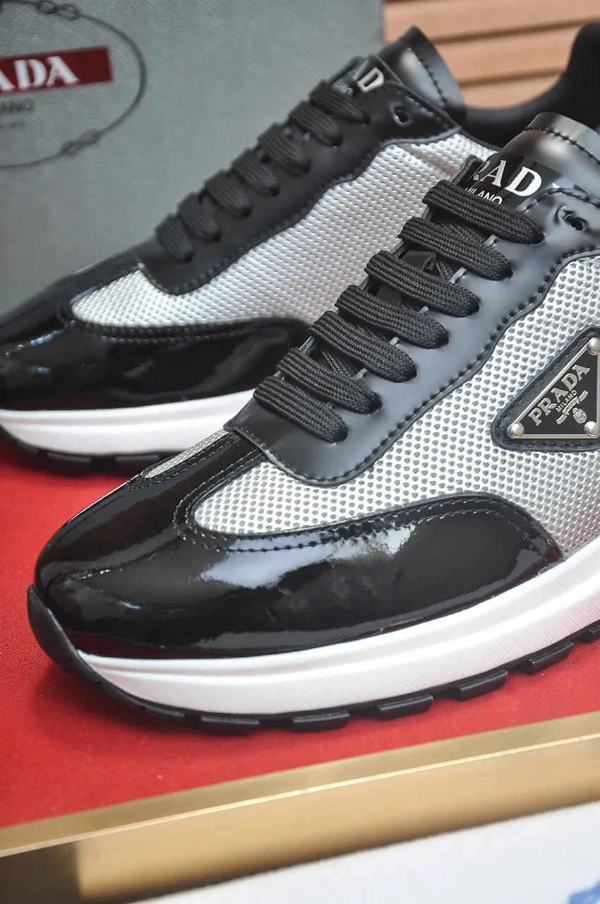 Men's shoes 💰580💶【PRADA】Top original, new season, high quality original goods, top imported calfskin with original imported glue, imported cowhide inside with original cowhide feet, original outsole! Quality guaranteed! Code 38-45 (45 customized)